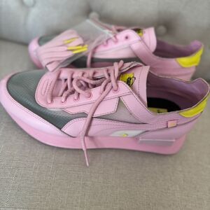 Puma Future Rider X Chinatown Market 37330401 Mens Pink Suede Sneakers Shoes 7.5